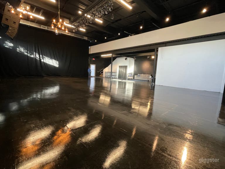  Miami Studio for Photo + Video Productions 