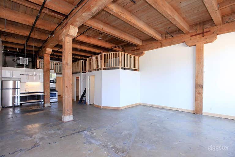  1275 SQFT Loft 103 