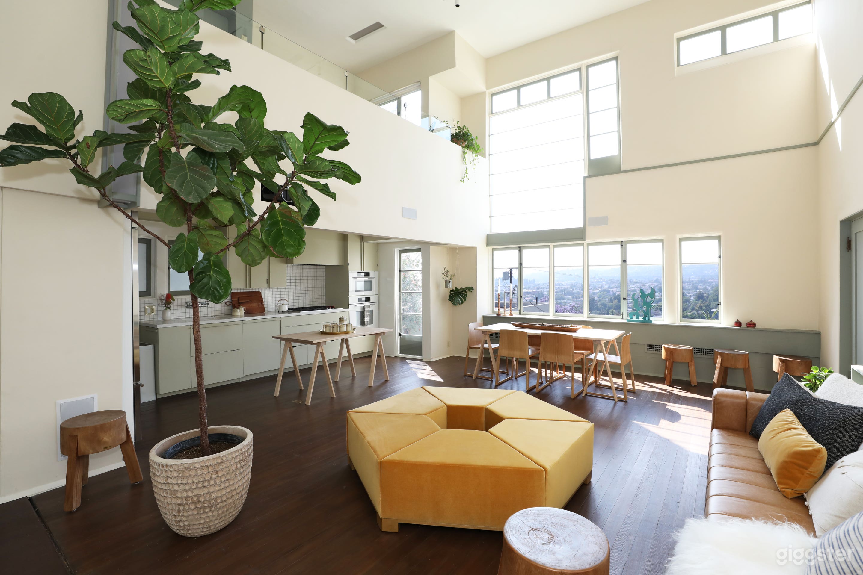 Schindler Loft w/ Natural Light, Hollywood Views Photo 1