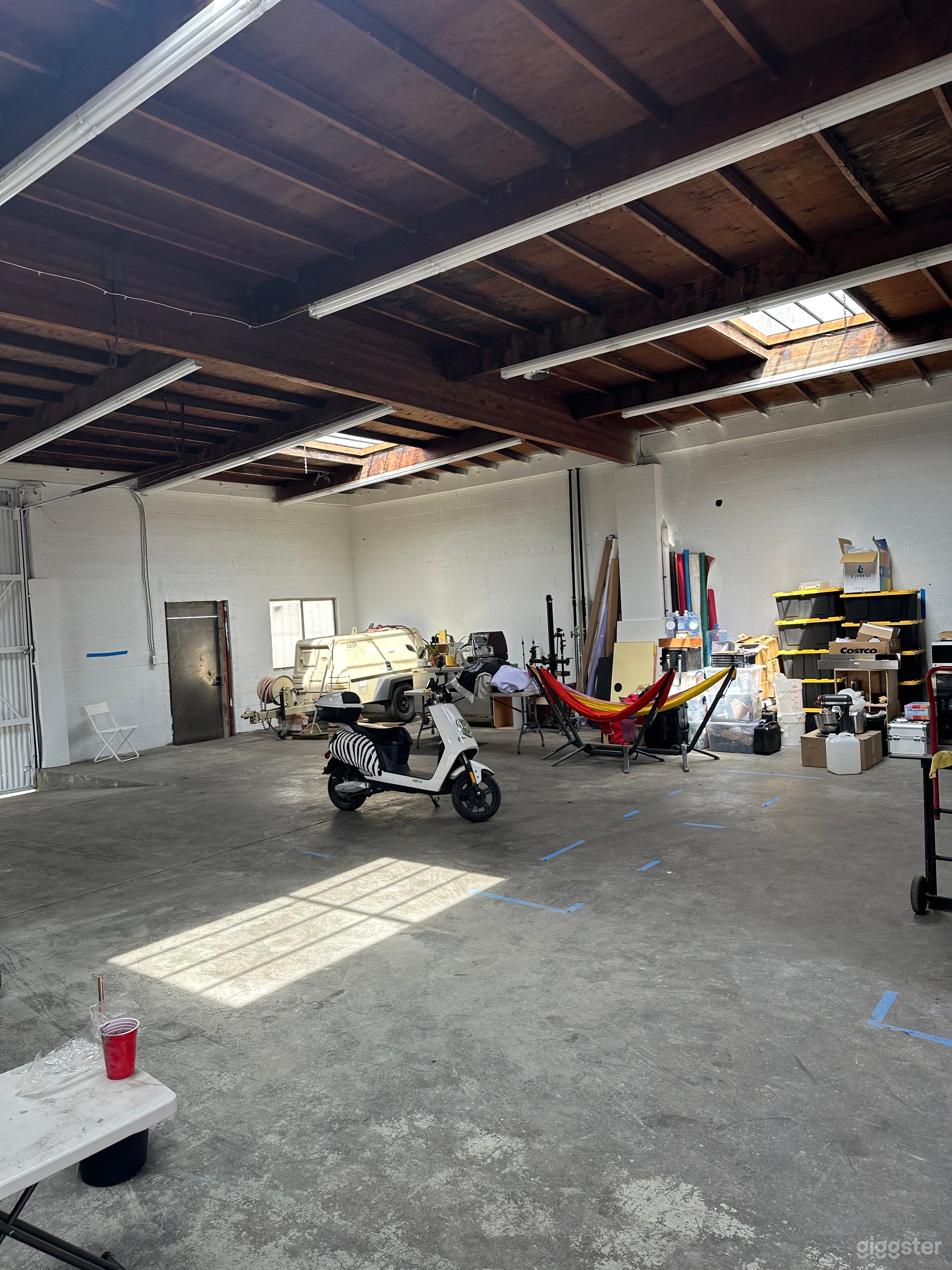 1970th Warehouse space  Photo 3