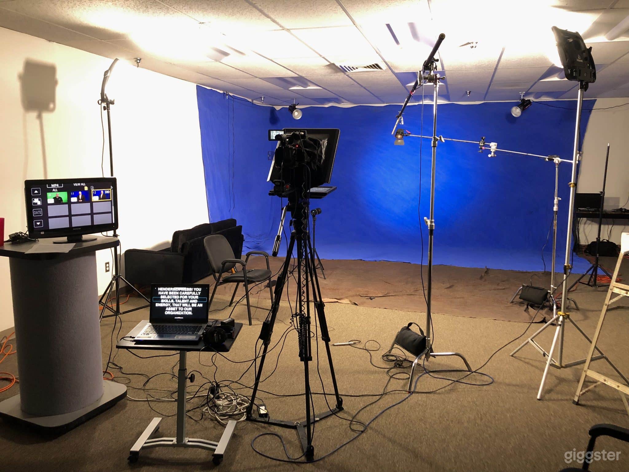 Towson/Baltimore Studio Photo 2