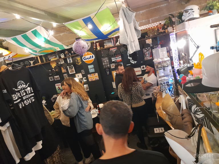  Bristol's Coolest Cafe Lounge Bar Explorers Hangout 