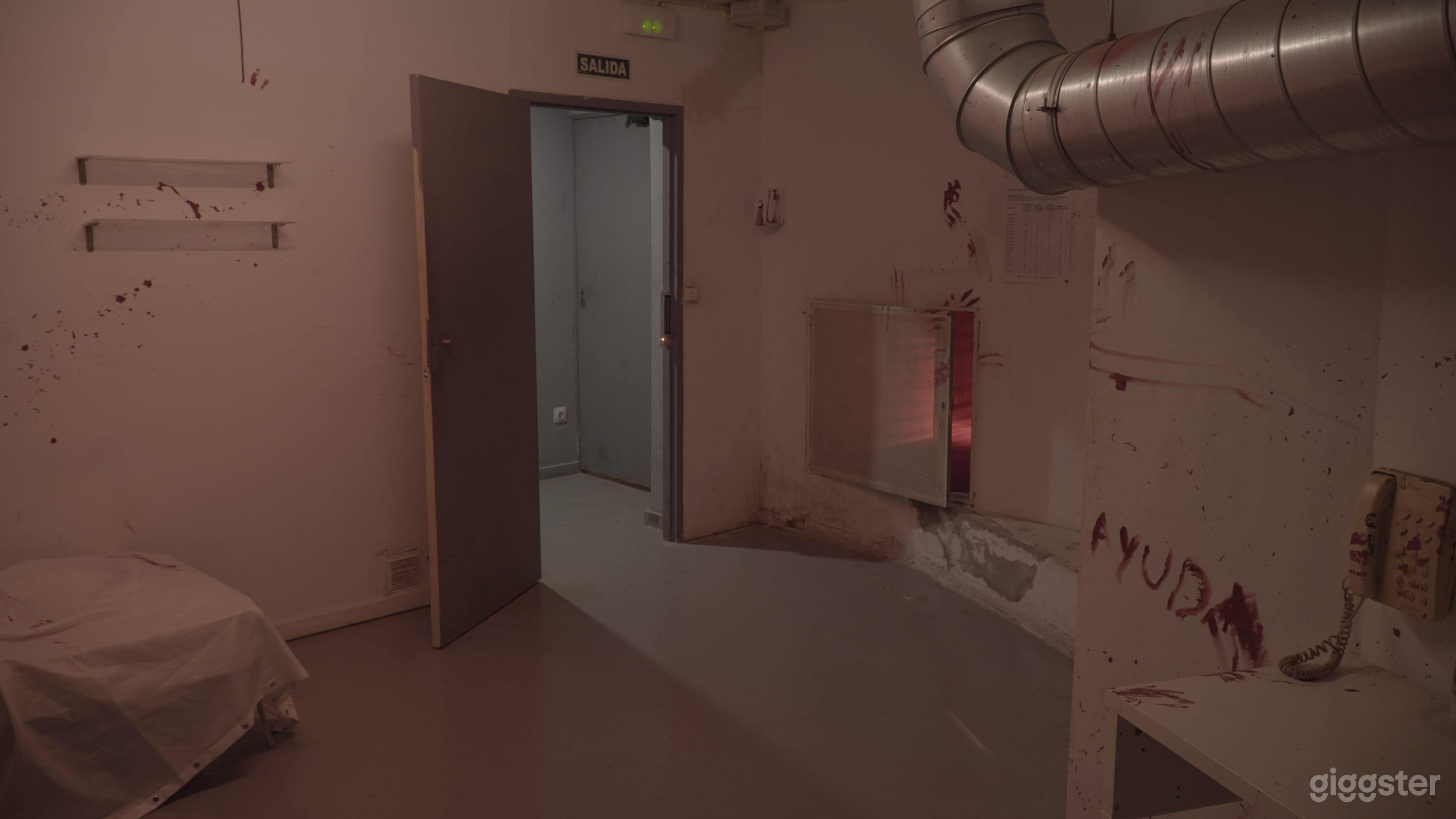 Laundry/Hospital Room Escape Room Photo 4