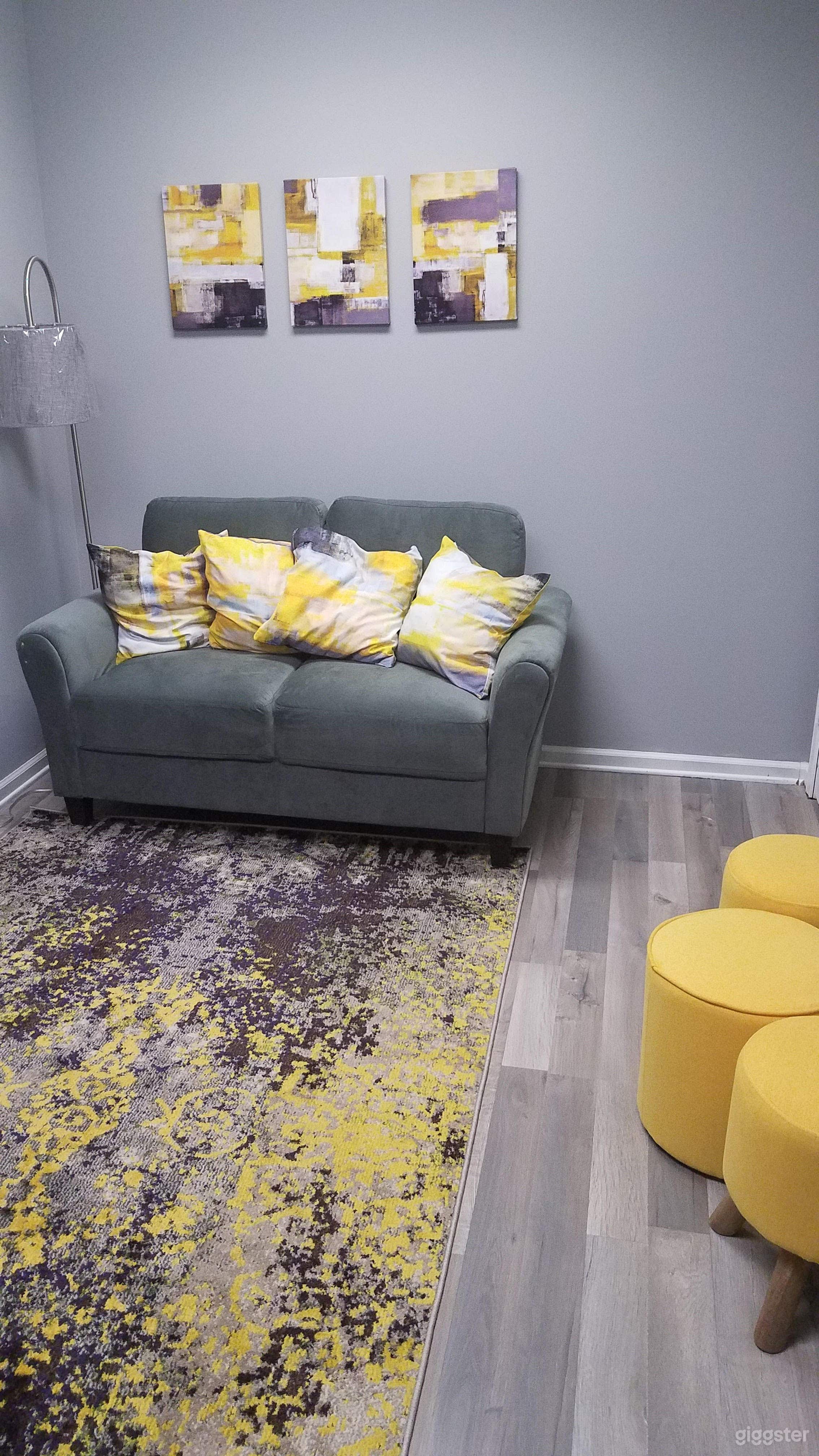 3 Person Office Space C Photo 3