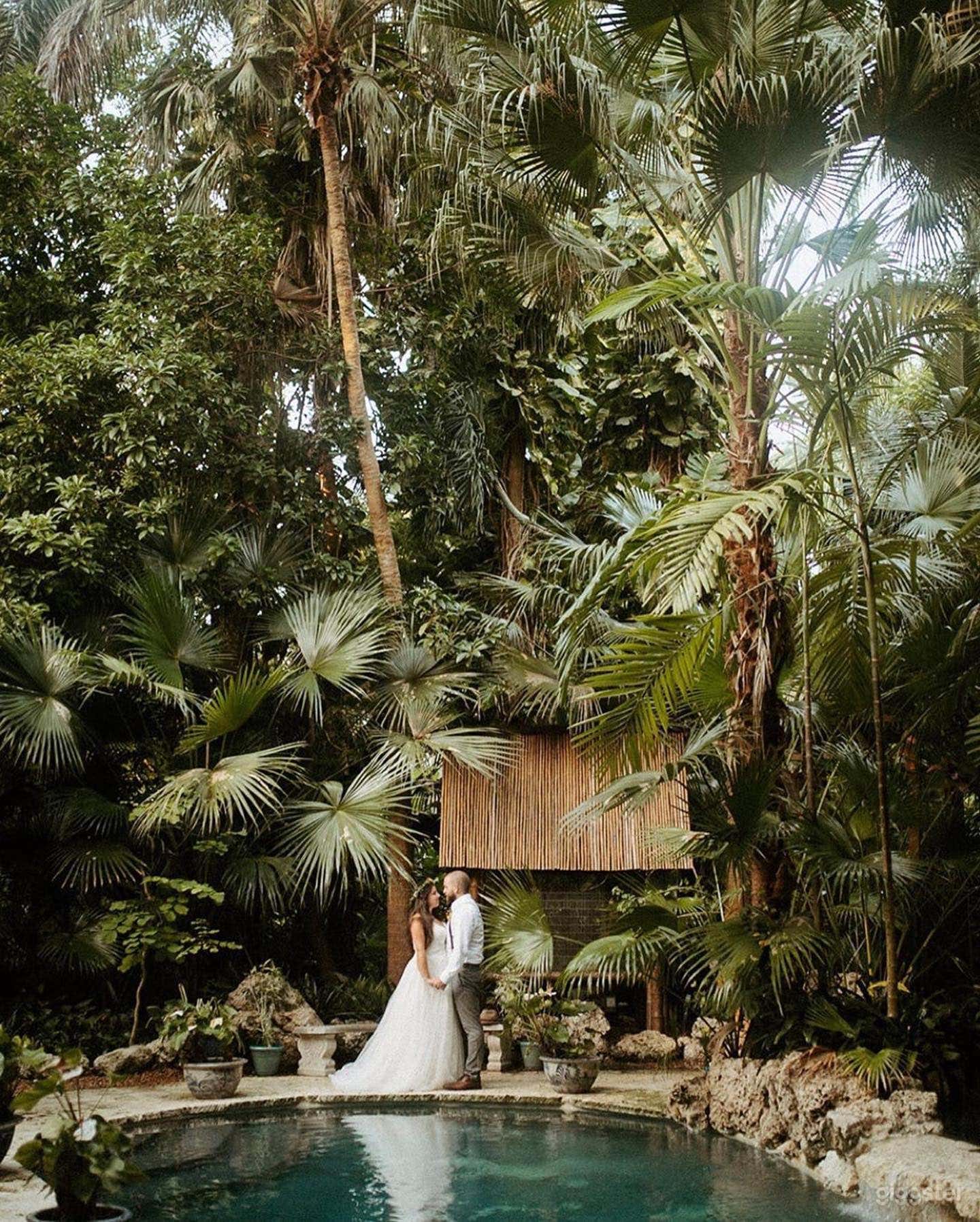 A Truly Unique Event Venue with a Splash of Old English Charm Photo 3