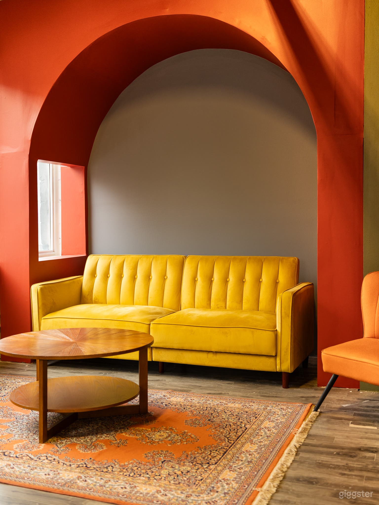 530 sq.ft. Sunset Studio – Flexible & Production-Ready Photo 2