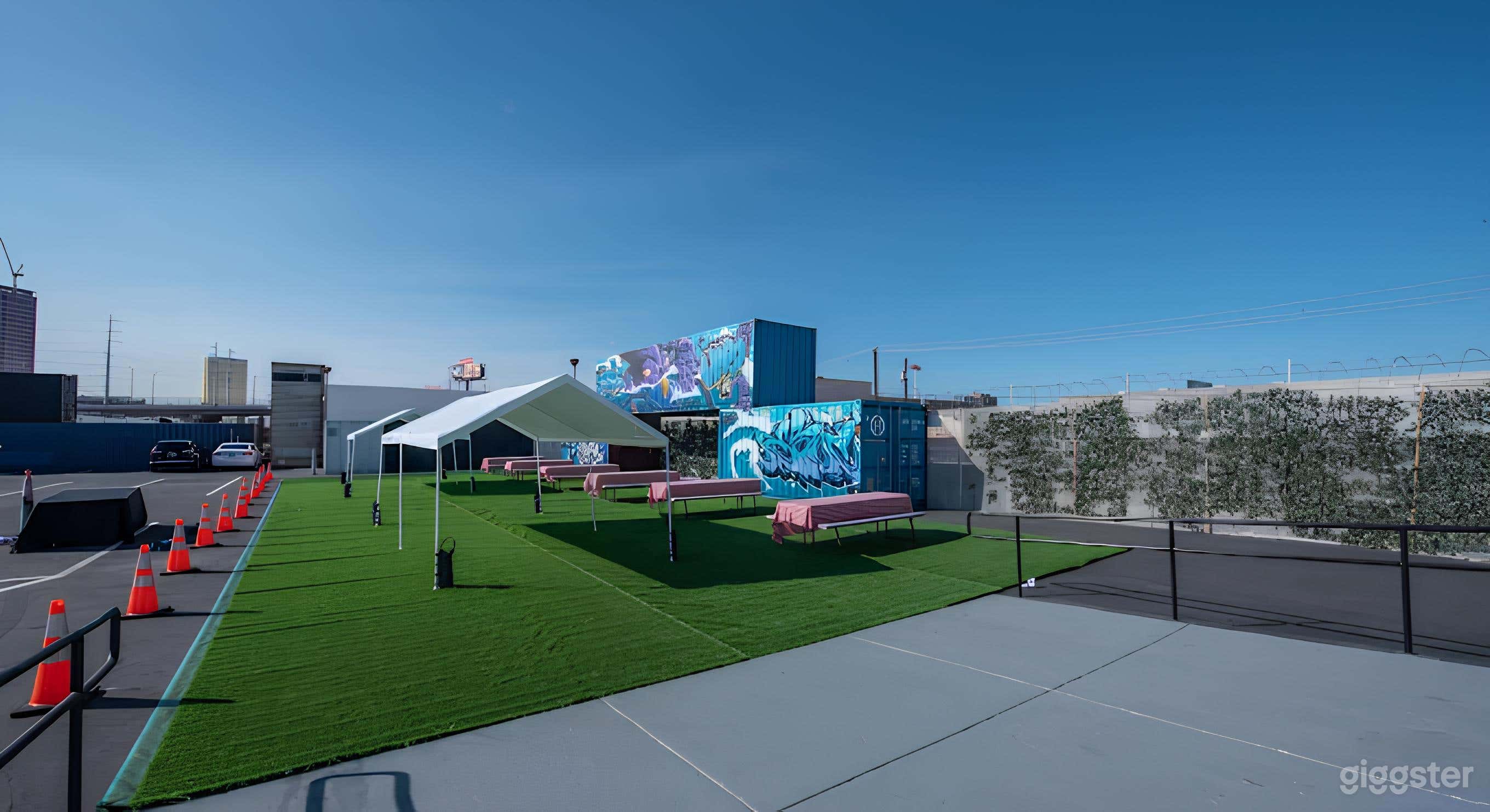 The Ultimate Outdoor Canvas for Grand-Scale Events Photo 4