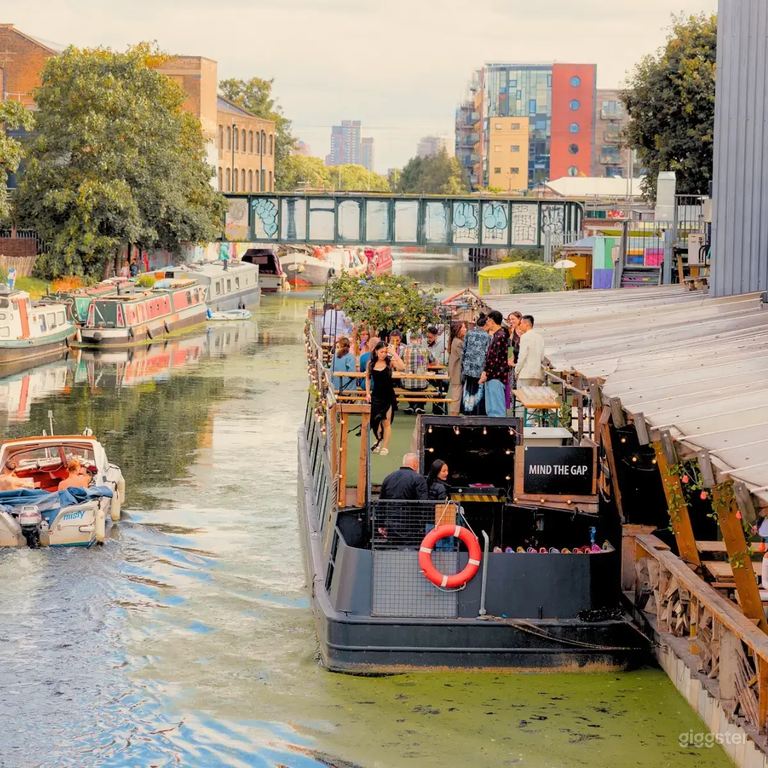 THE CANAL BOAT 