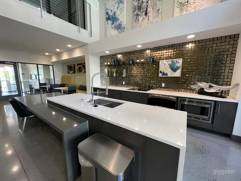  Chic, Fun Clubroom for Events w/ Kitchen & Shuffleboard 