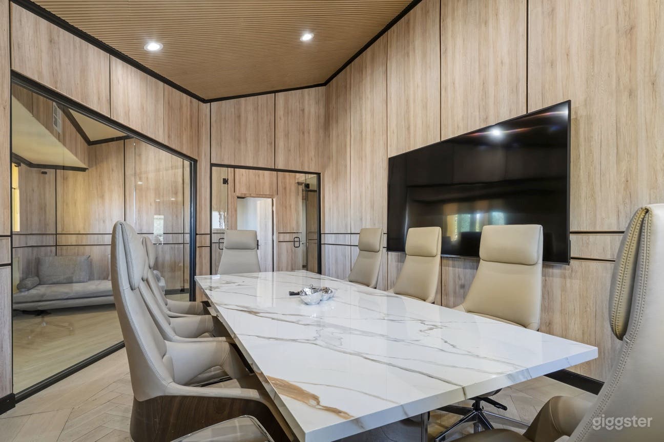 Entire 3rd Floor Executive Suites Photo 3