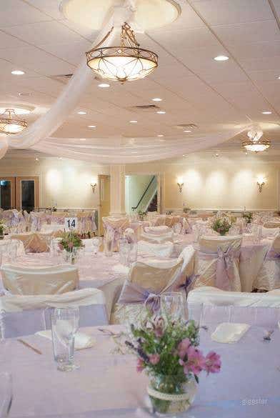  Delightful Ballroom in Charlottesville 