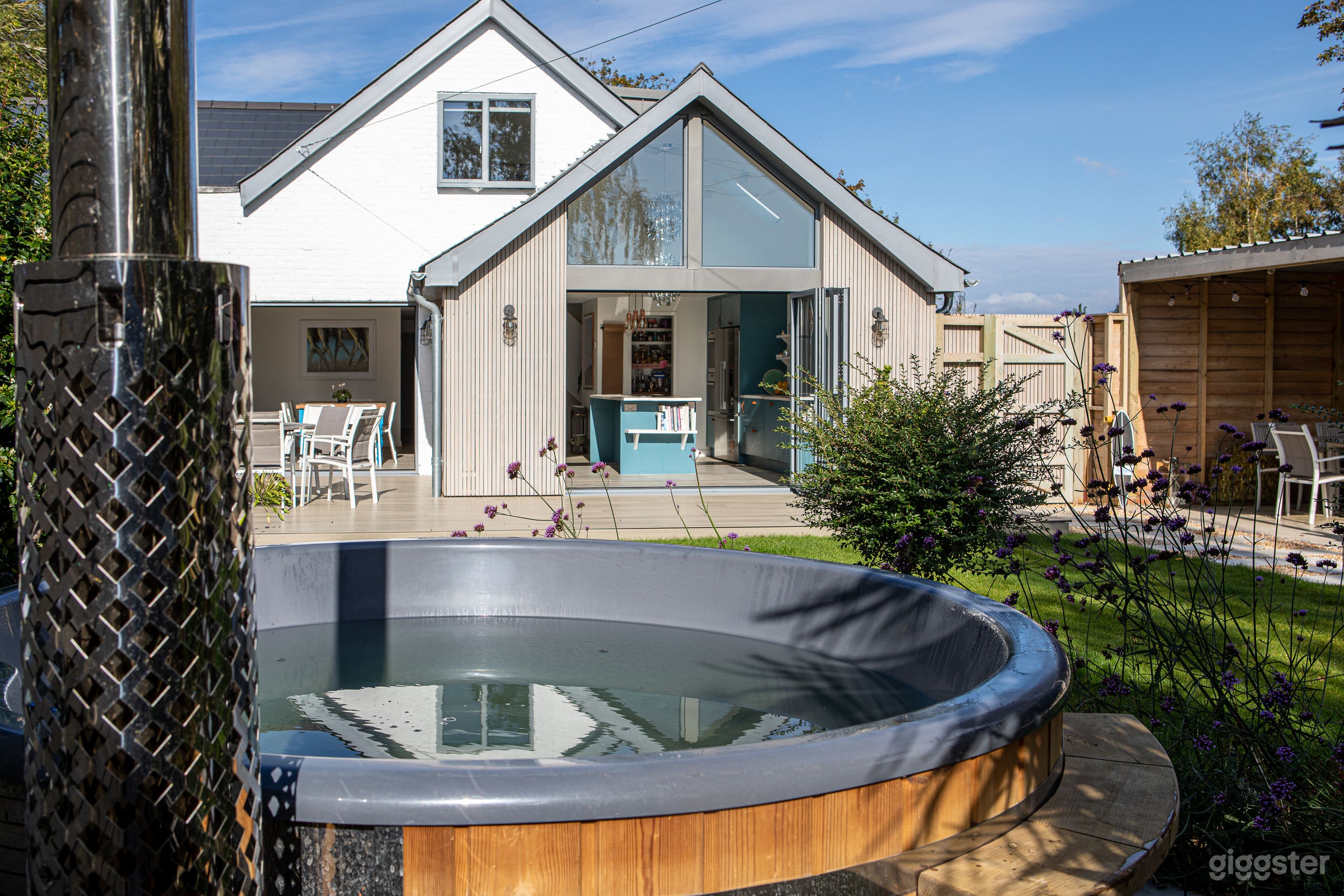 House with pool near beach Photo 4