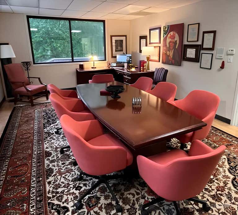  Bright Conference Room 