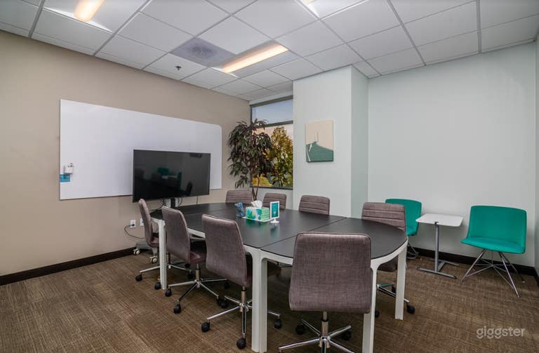  Intimate Cozy Meeting Rooms in Carlsbad 