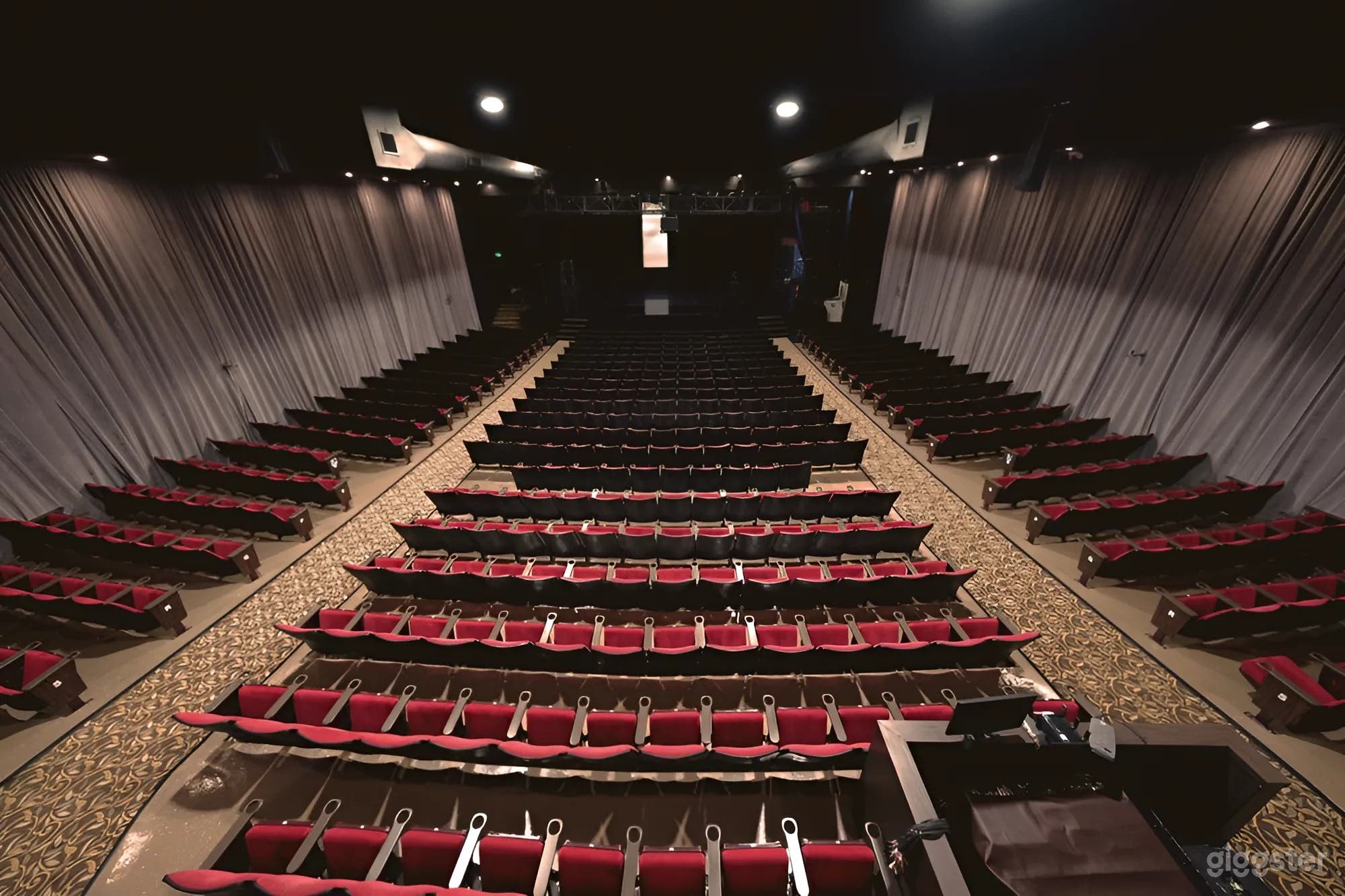 Premier Theater Venue in Orange County Photo 2