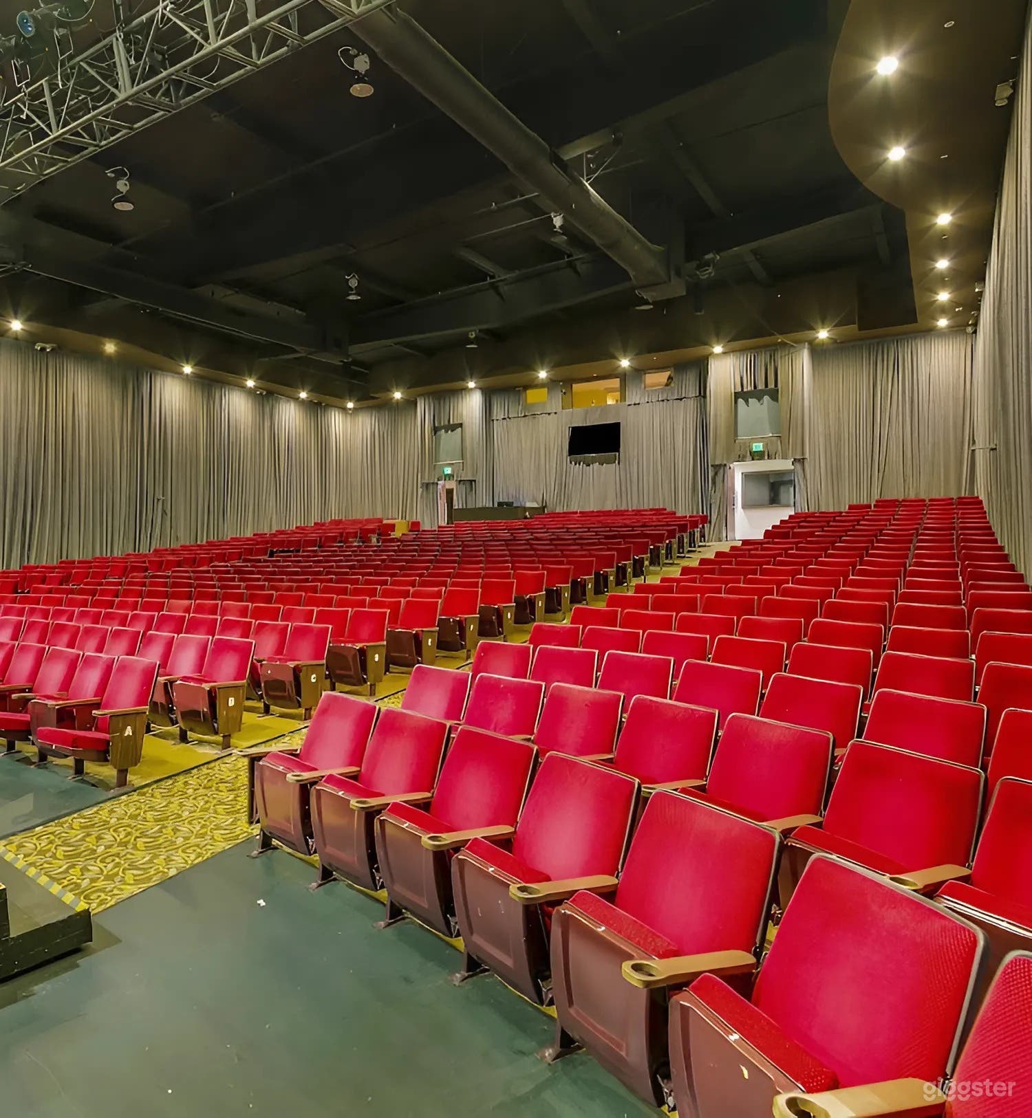 Premier Theater Venue in Orange County Photo 3