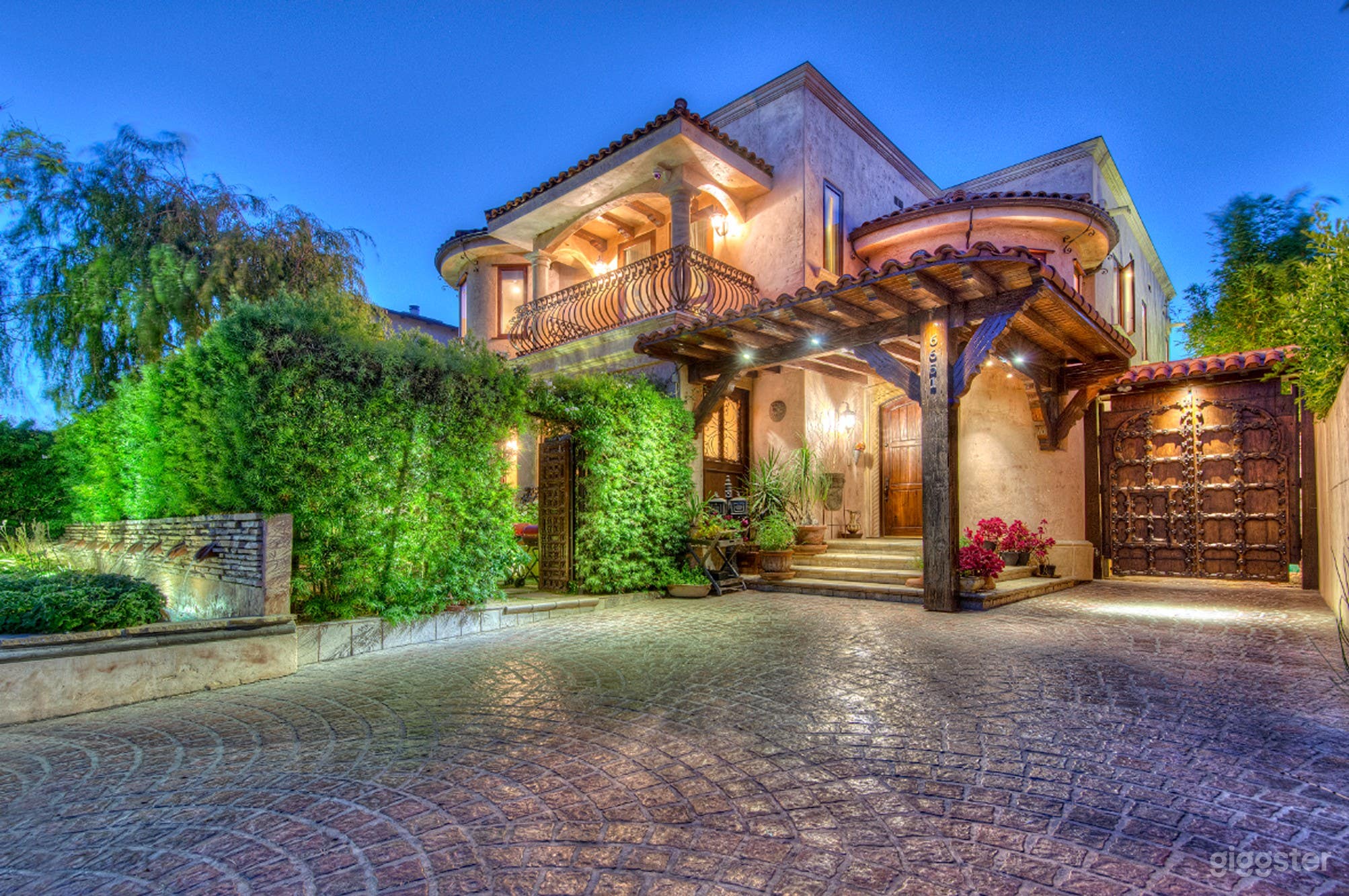 Studio City Villa w/ Pool &amp; Hot Tub Photo 1