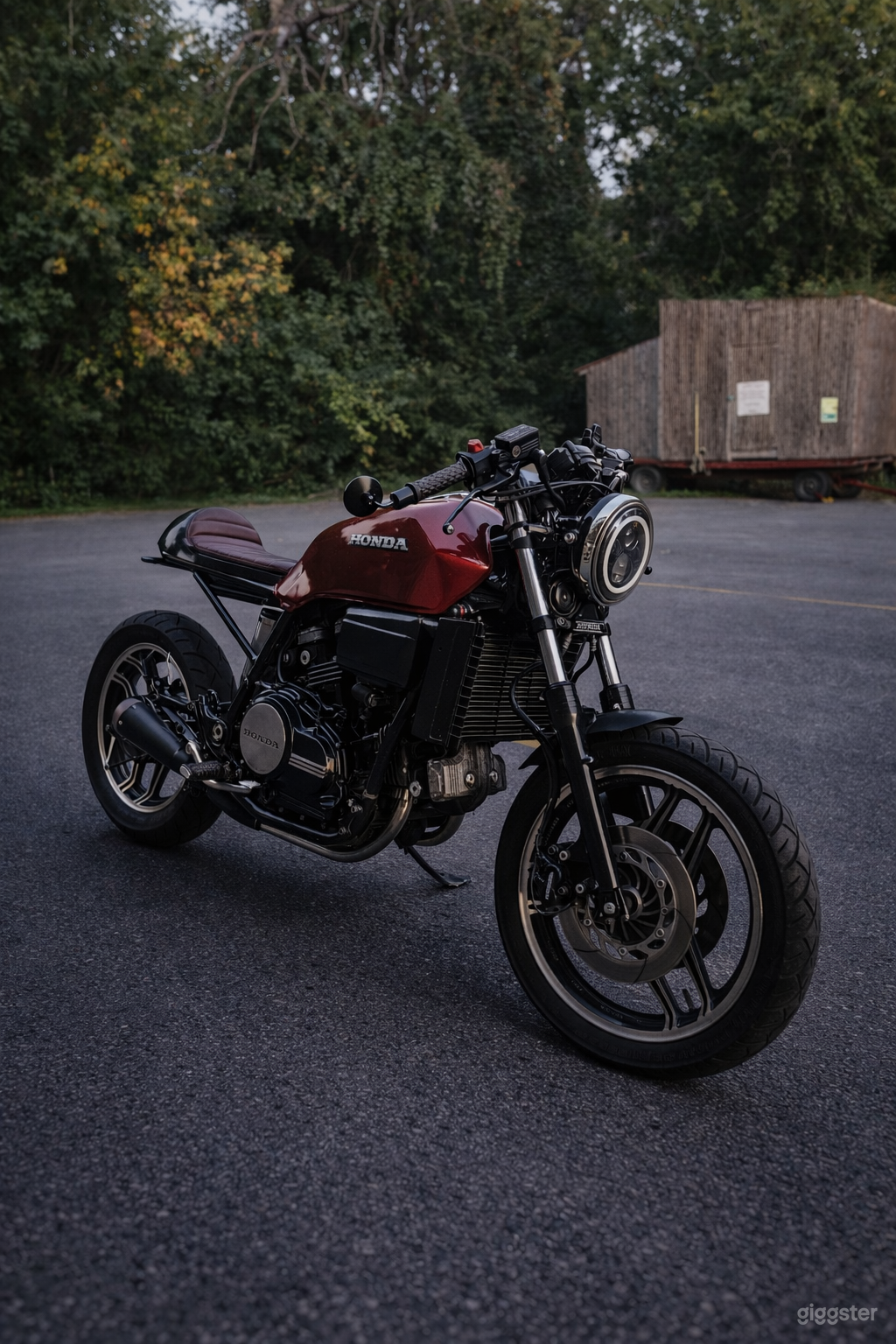 Vintage Custom Motorcycle – Honda Sabre VF750 (1983) | Film, Photo 1