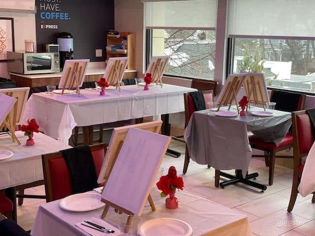 Breakfast Space for 15 People Photo 4