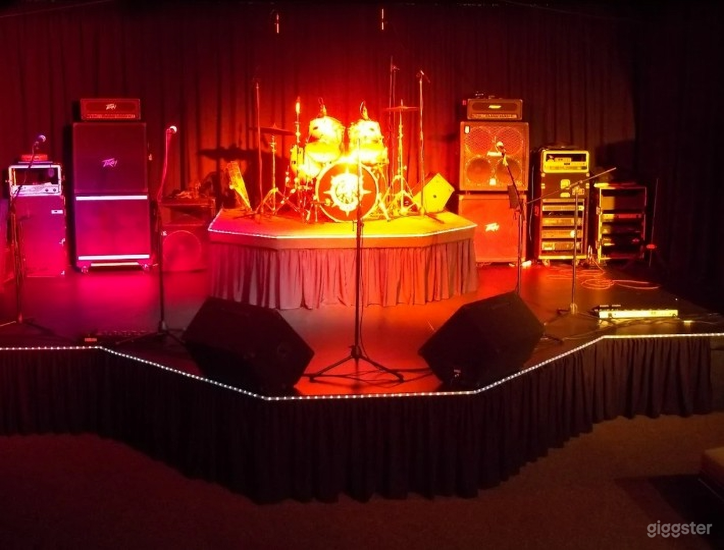 Performance Stage for Iconic Productions Photo 2