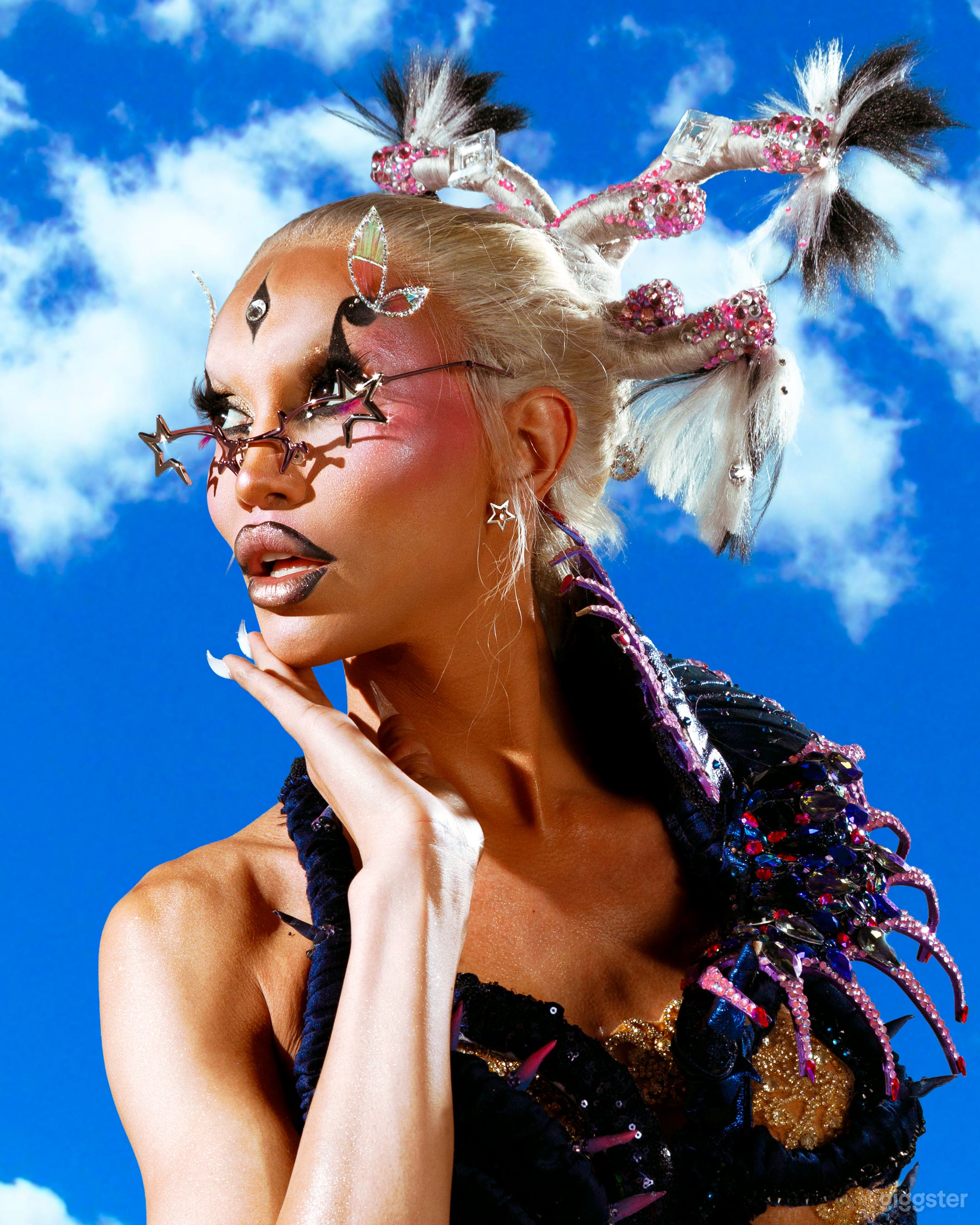 DTLA Production Studio | 13x20ft Cyclorama + Pre-Lit Sets | Photo 2