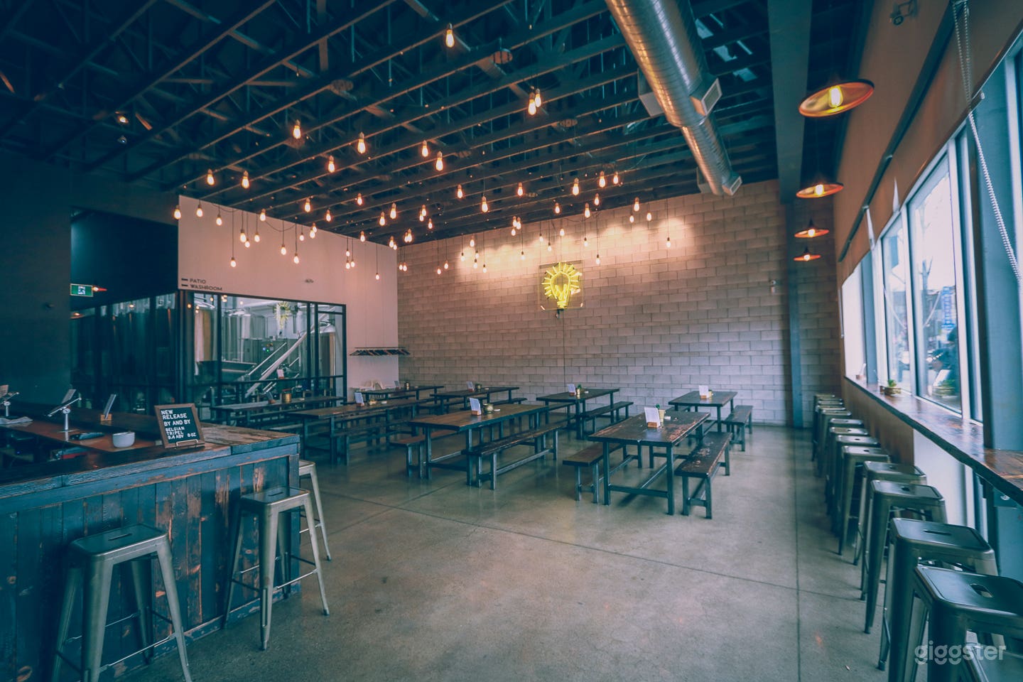 Brewery, Taproom and Restaurant in Downton Hamilton Photo 2