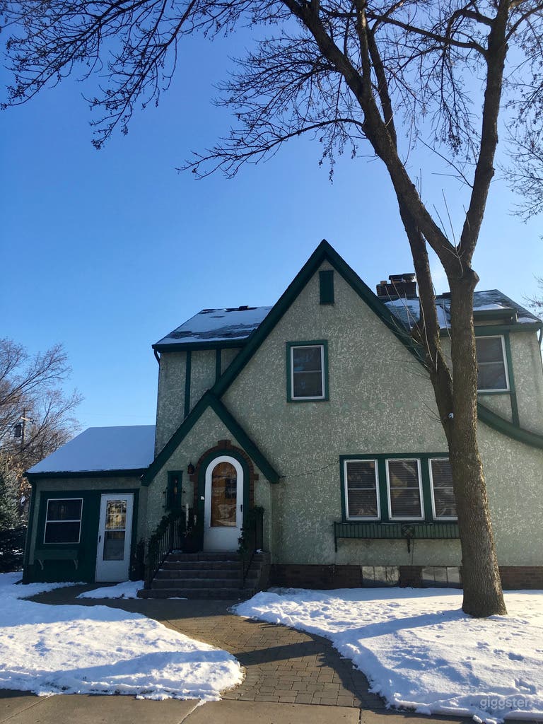1930 Green Tudor Cottage in Small Town Photo 2