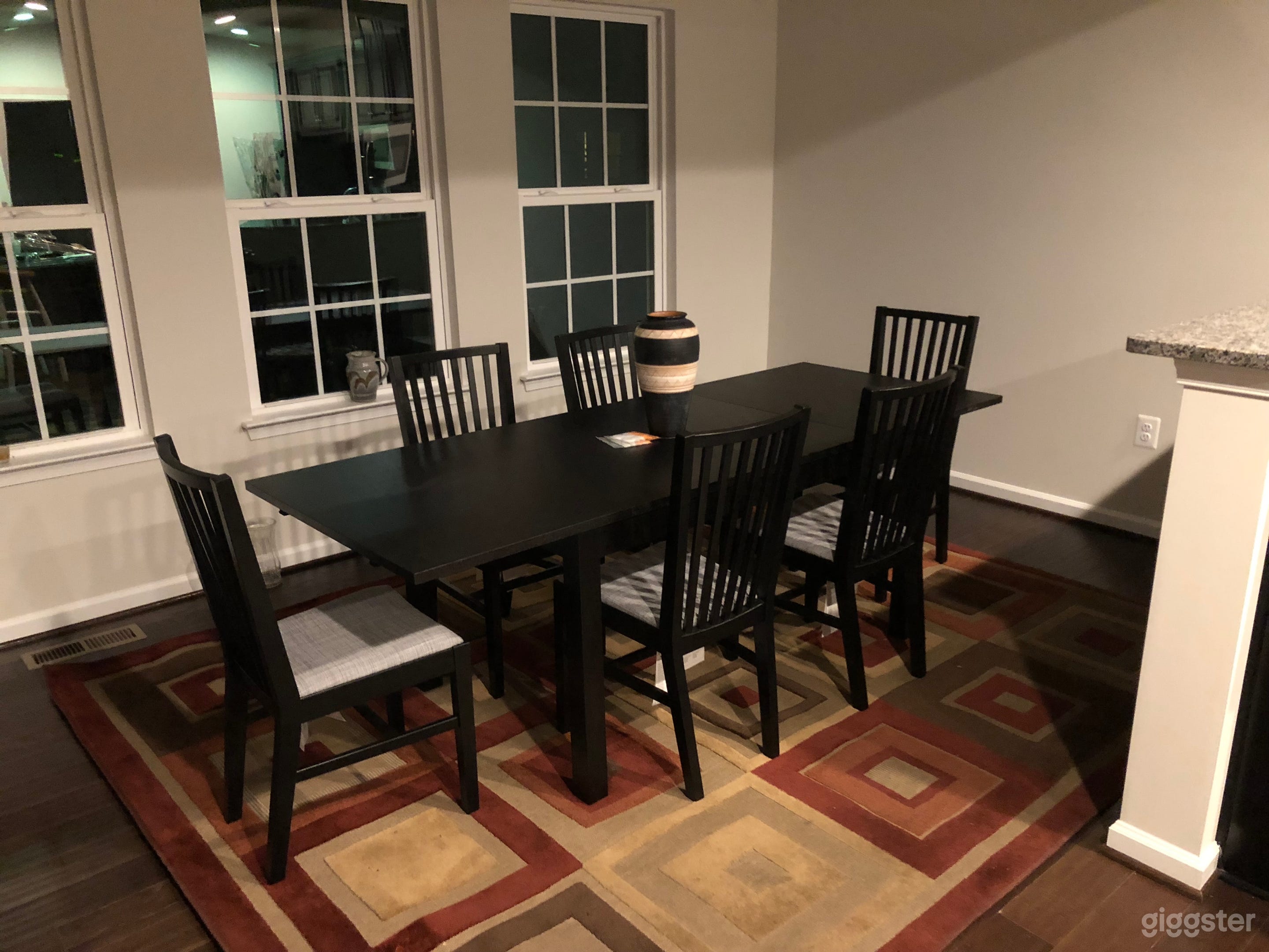 Modern, Open, Suburban Home Photo 3