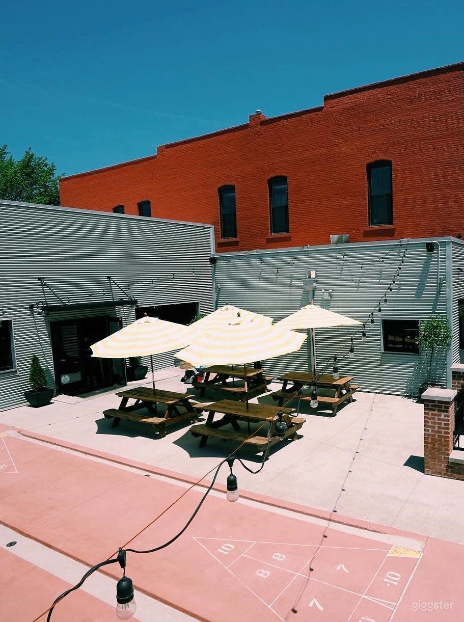 Shuffle and Eat Patio Photo 4