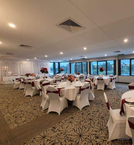 Magnificent Moreton Bay Room with Lake View Photo 2