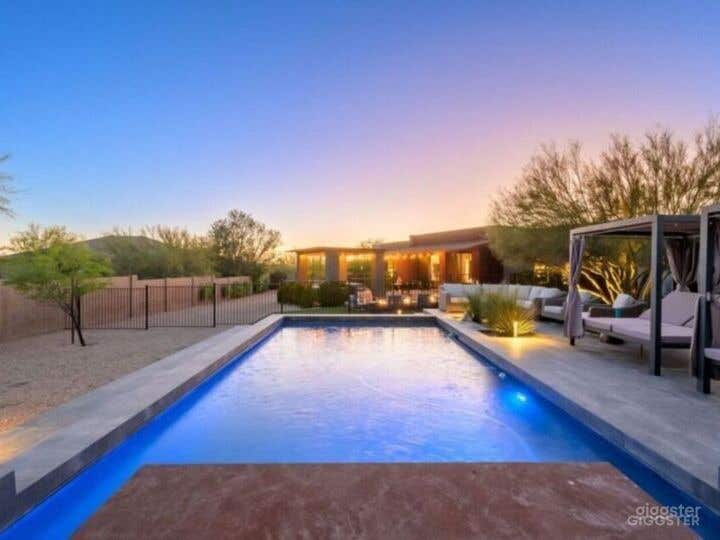 Lone Mountain Home: Pool Photo 3