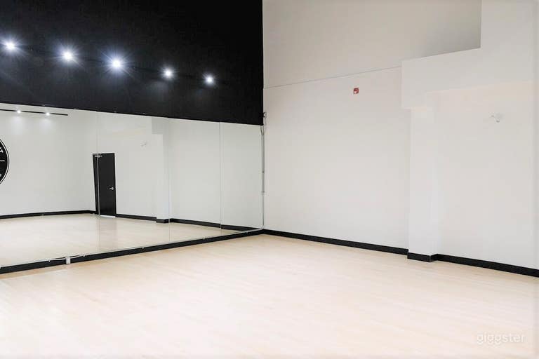  Tower Dance Studio 