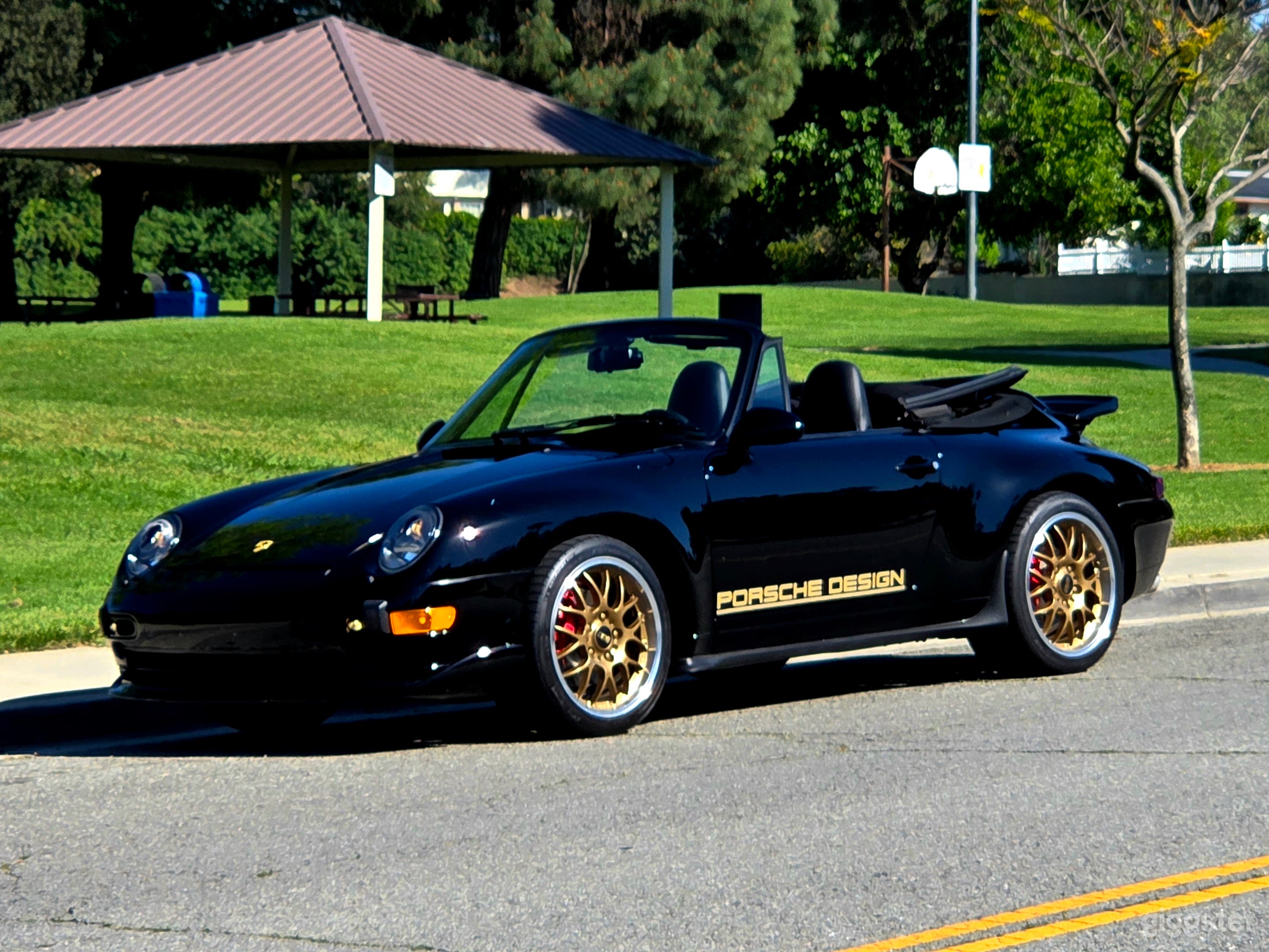 #76,198 Classic 1993 Porsche 911 Automatic Photo 1