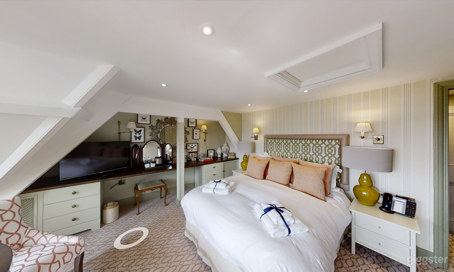 Merlin Room  Photo 4