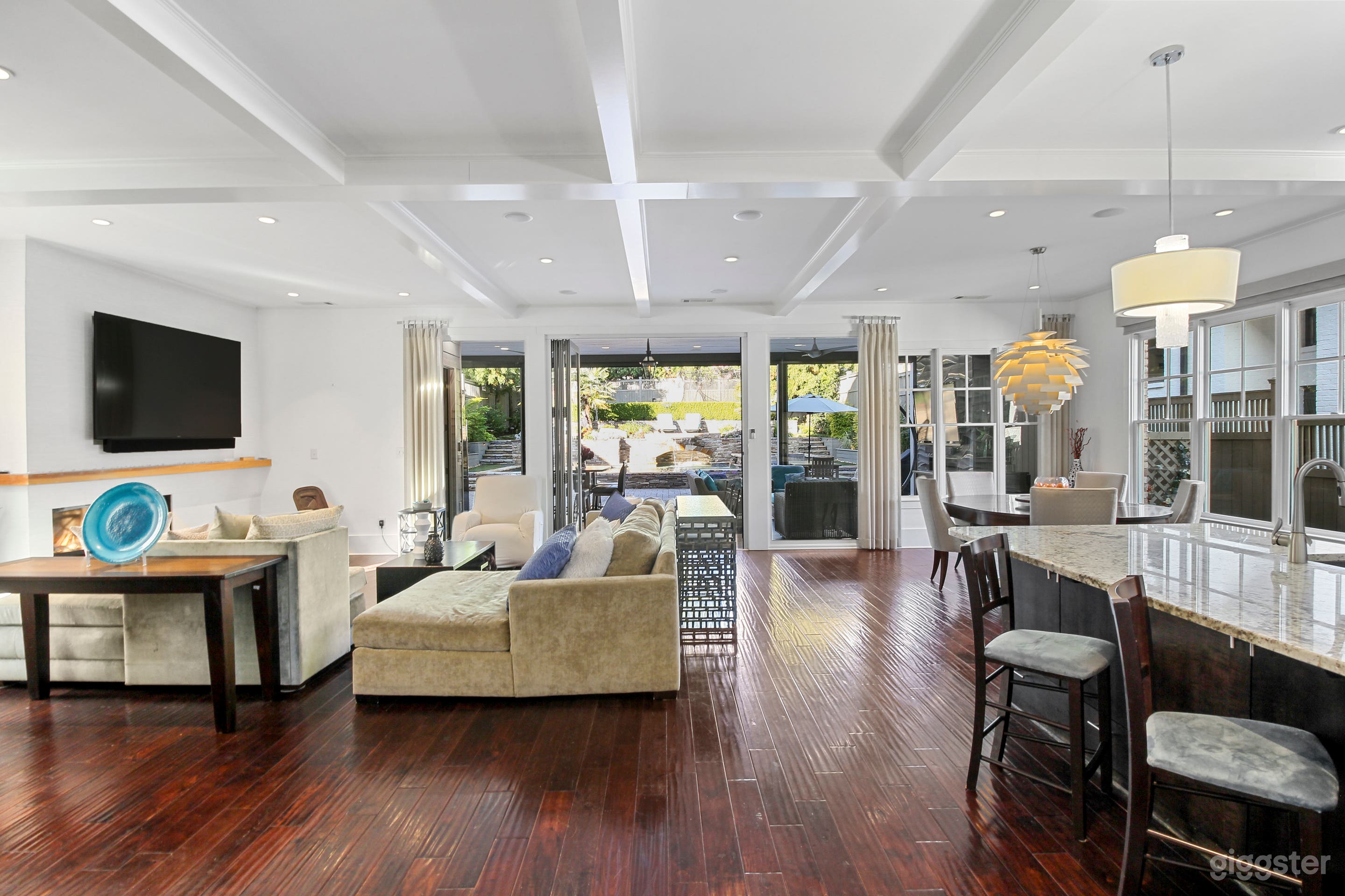 Open floor plan welcomes guests to the outdoor oasis