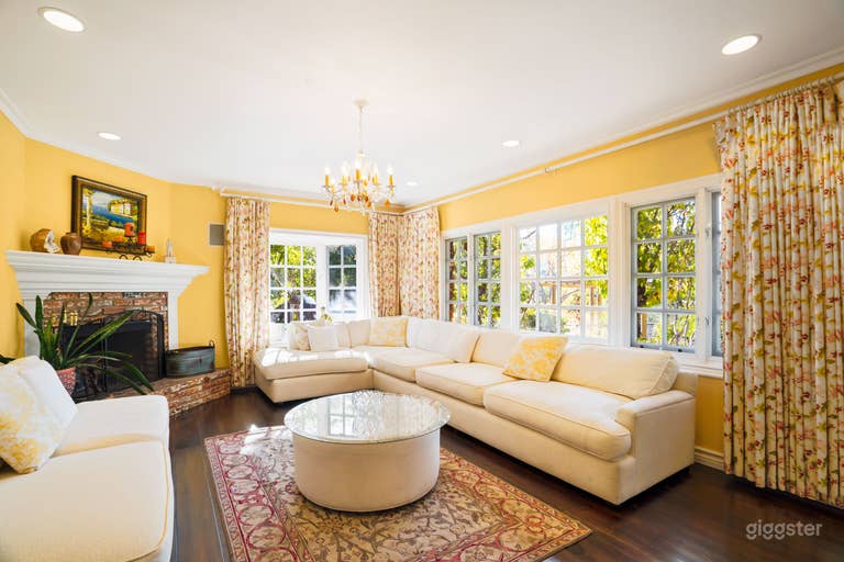  Luxury Malibu Cottage, Heated Pool, Sauna, Gym 