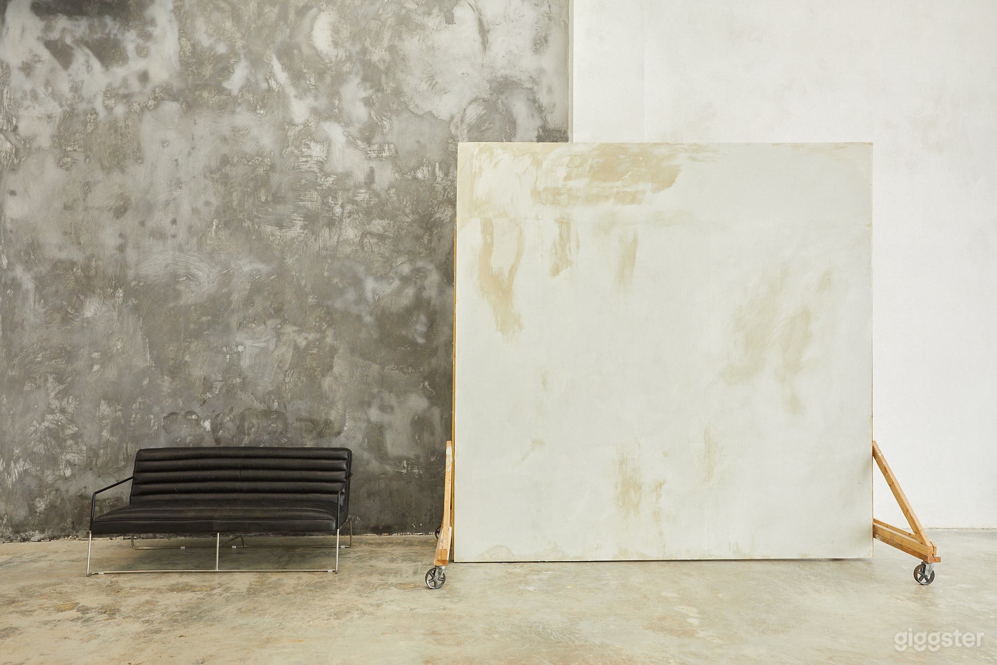 Natural Light Photography Studio  Photo 4