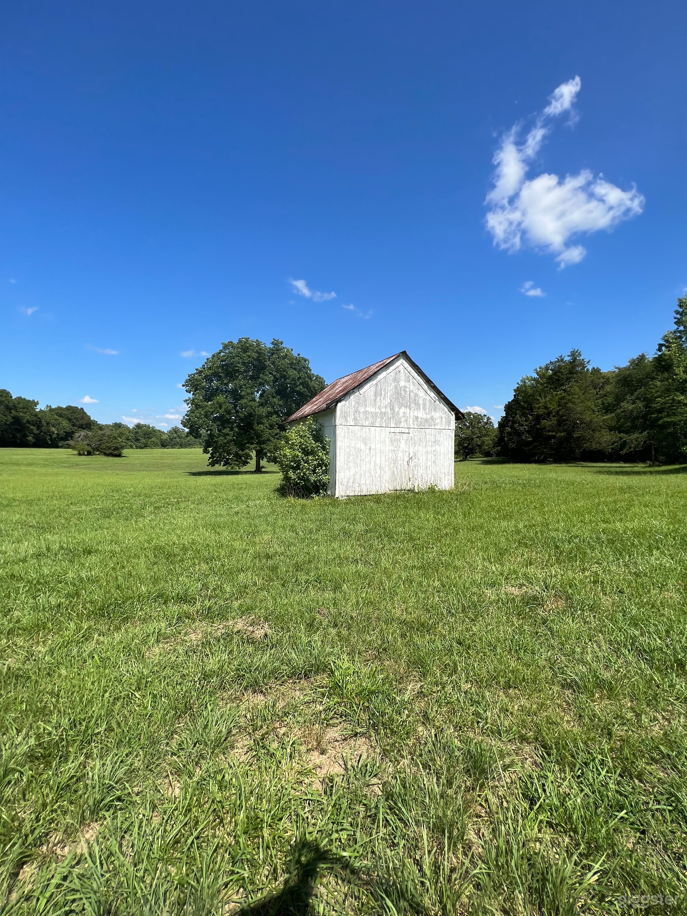 Rustic Short Barn Photo 4