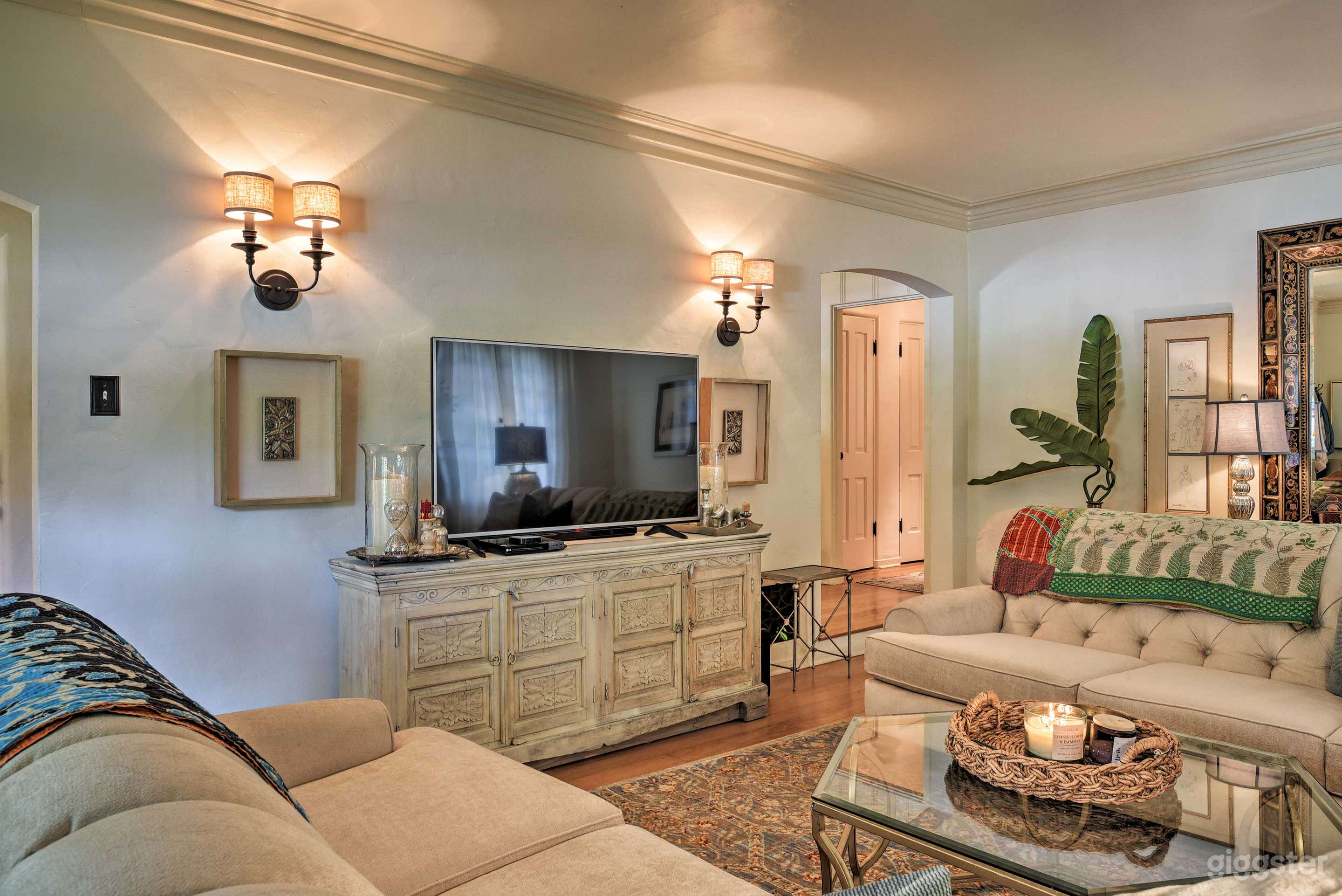 Designer home, Dressed and Ready to Shoot! Photo 3