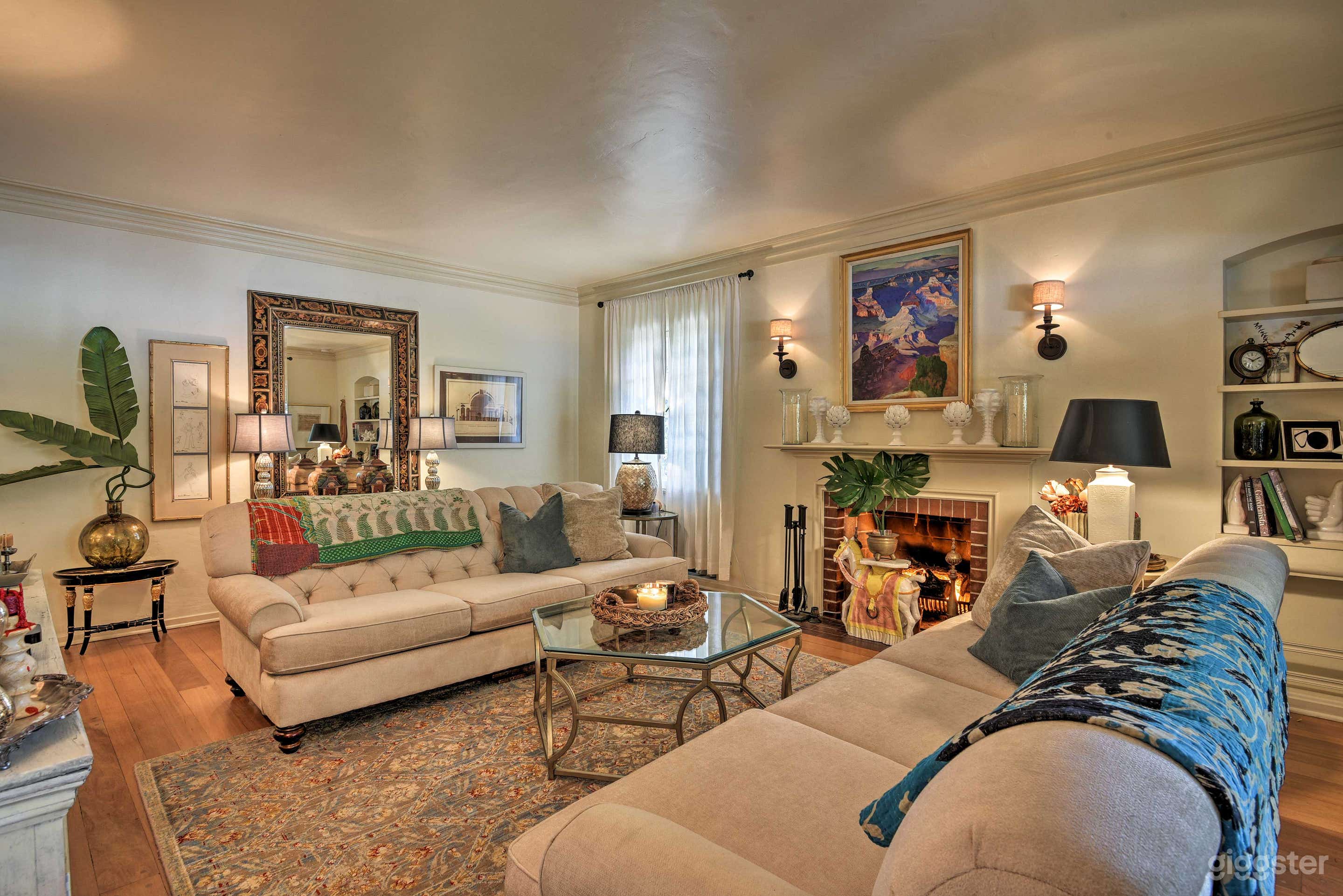 Designer home, Dressed and Ready to Shoot! Photo 1