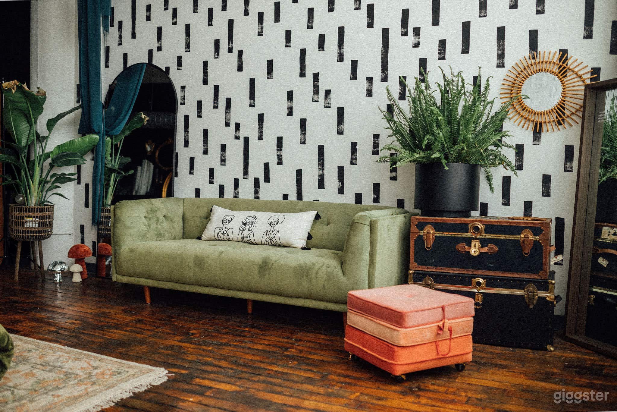 Moody Philadelphia Sun Lit Studio Photo 3