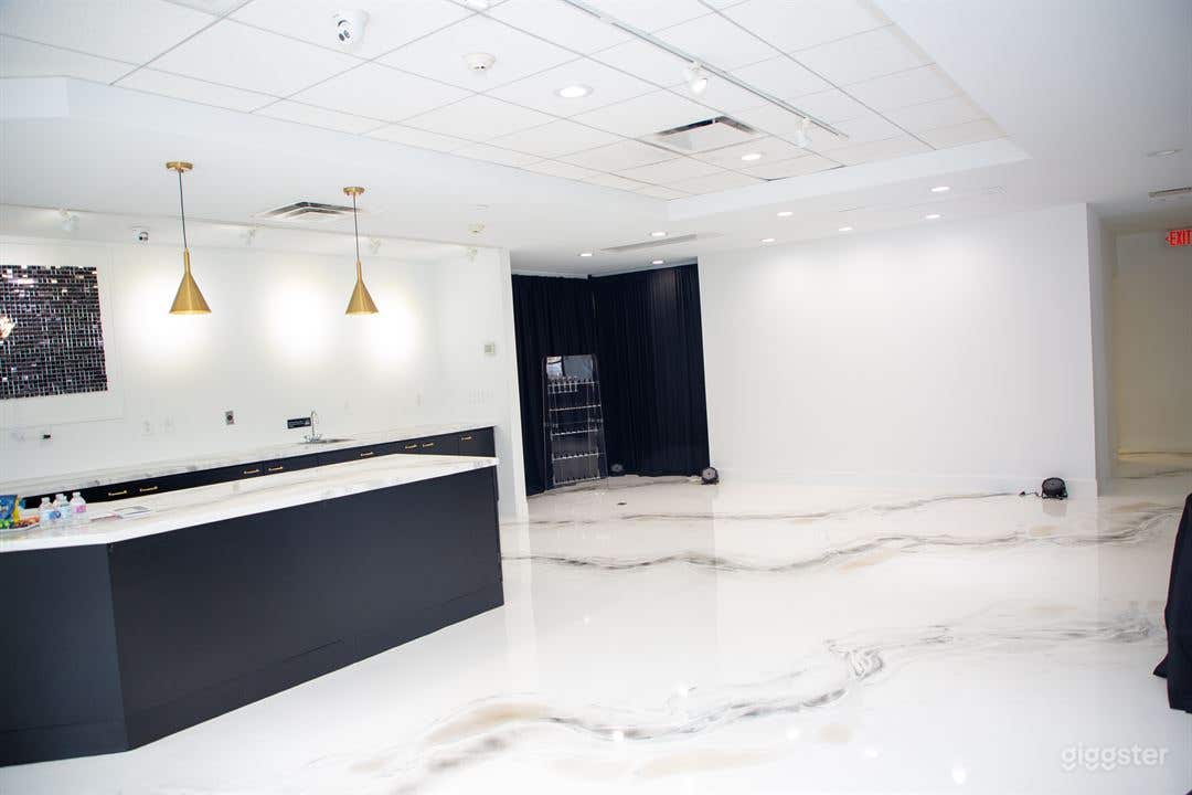 Elegant Venue Inside of a Historic Area-Navy Yard Photo 4