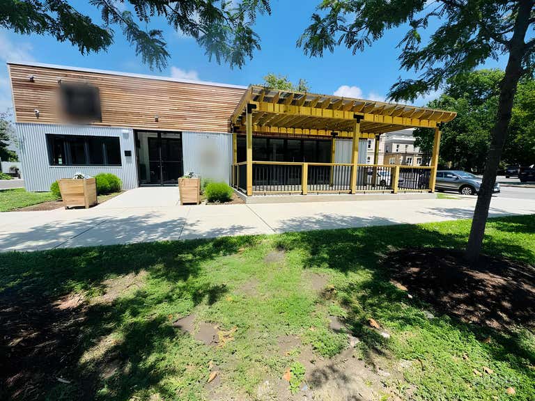  Elegant Venue Inside of a Historic Area-Navy Yard 