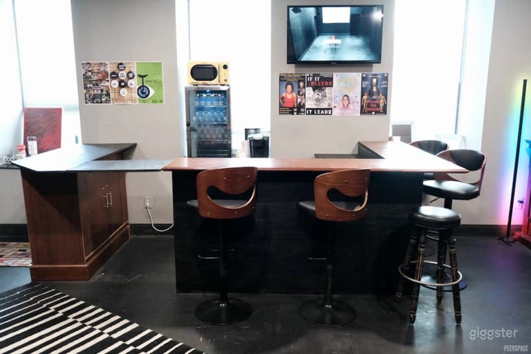  Bar with mini-fridge, microwave, Keurig and TV linked to theater camera 