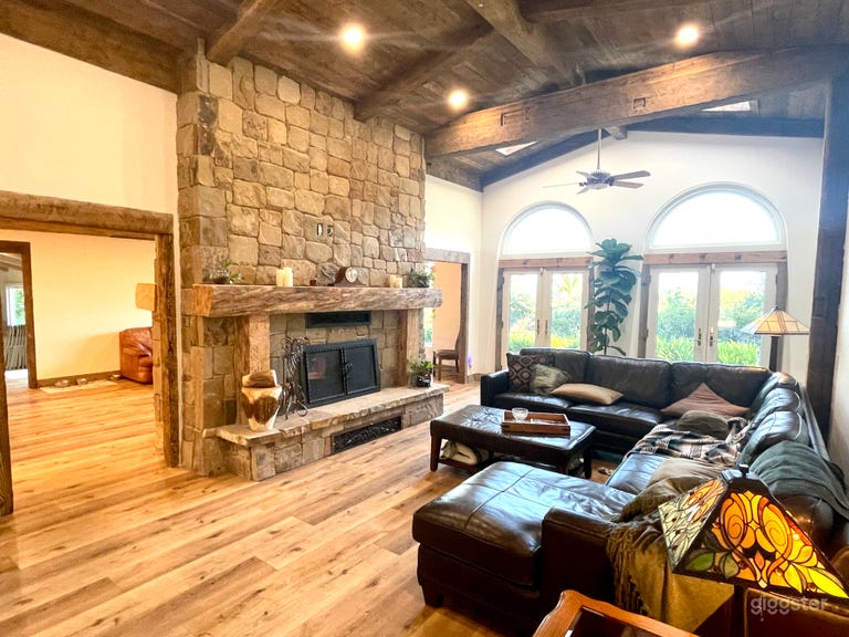  5 acre Spanish Ranch 