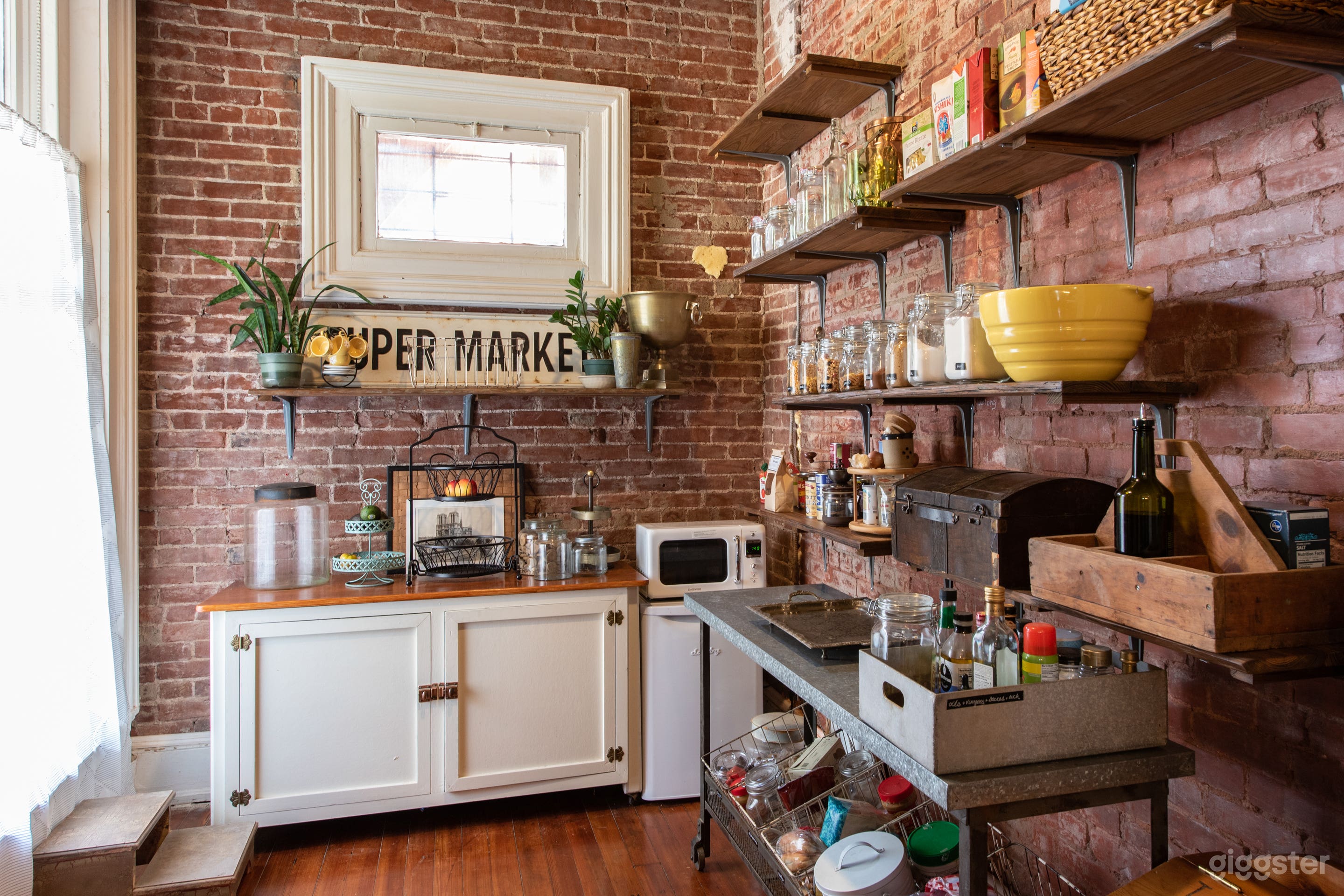 Off the kitchen is a huge pantry