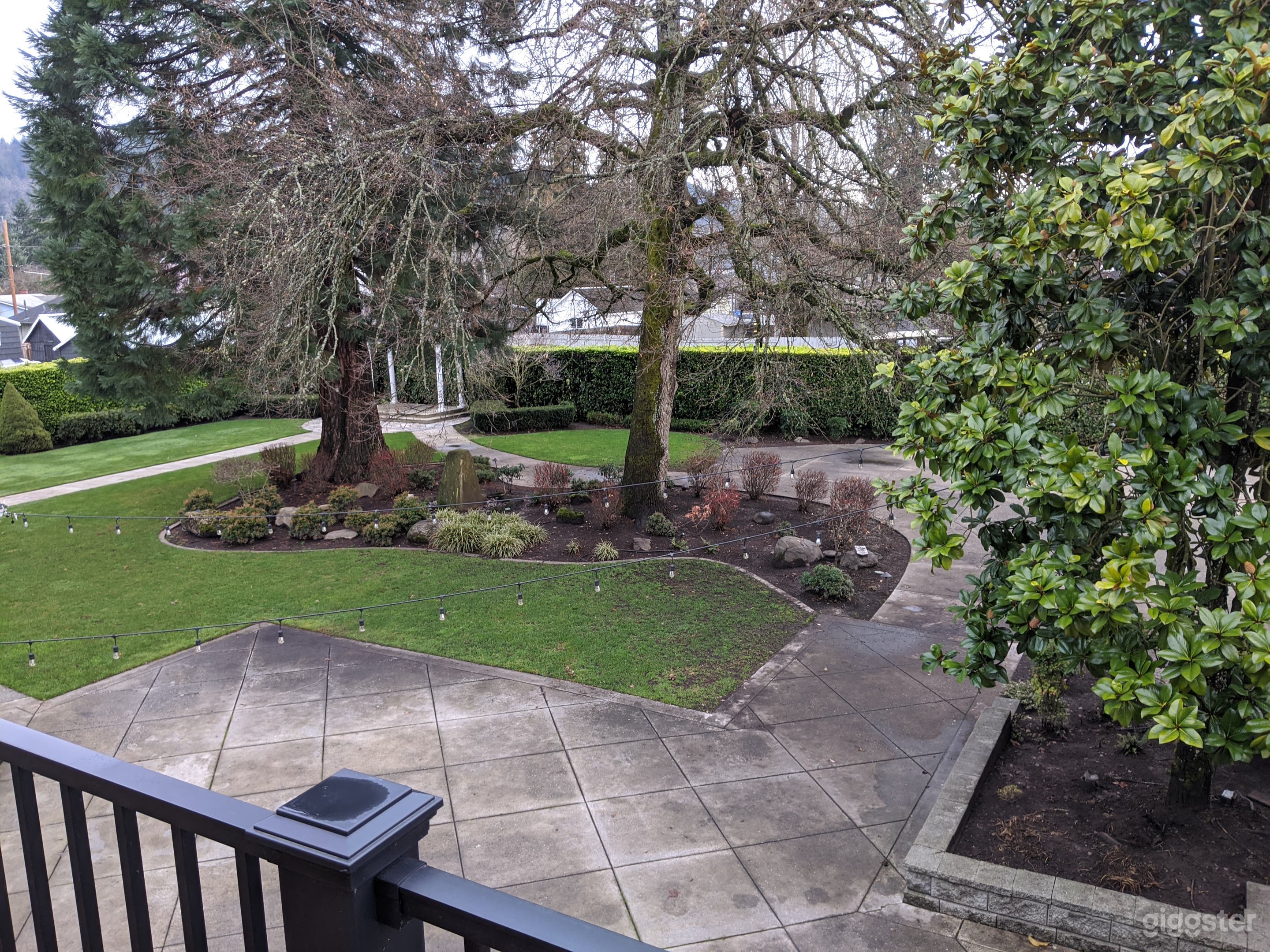 Victorian Manor and Wedding Venue Photo 4