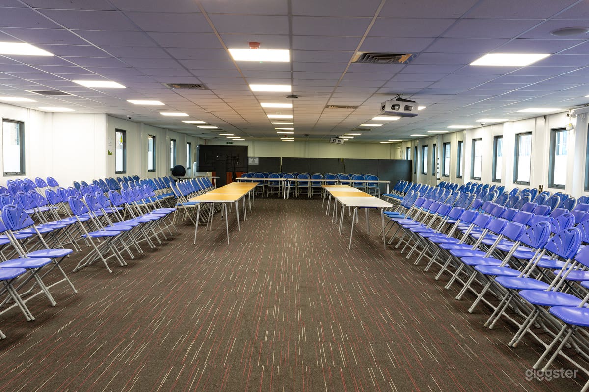 Exam Hall - Tottenham  Photo 2