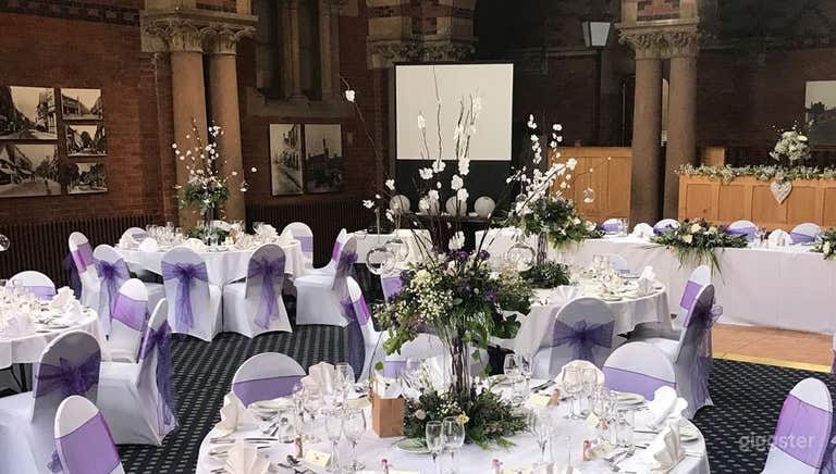  Magnificent Carriage Court for Events 