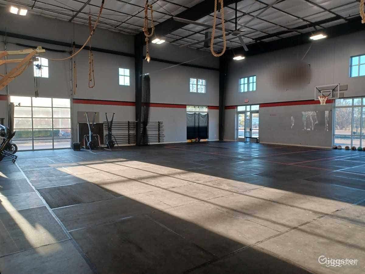 Contemporary Fitness Facility Photo 1